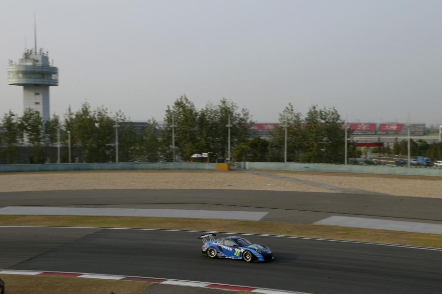  Porsche 911 GT3 RSR 2012 года  (фото 284 из 429)